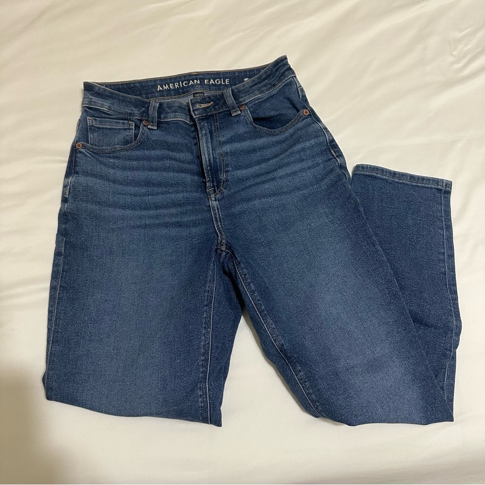 American Eagle Mom Jeans
